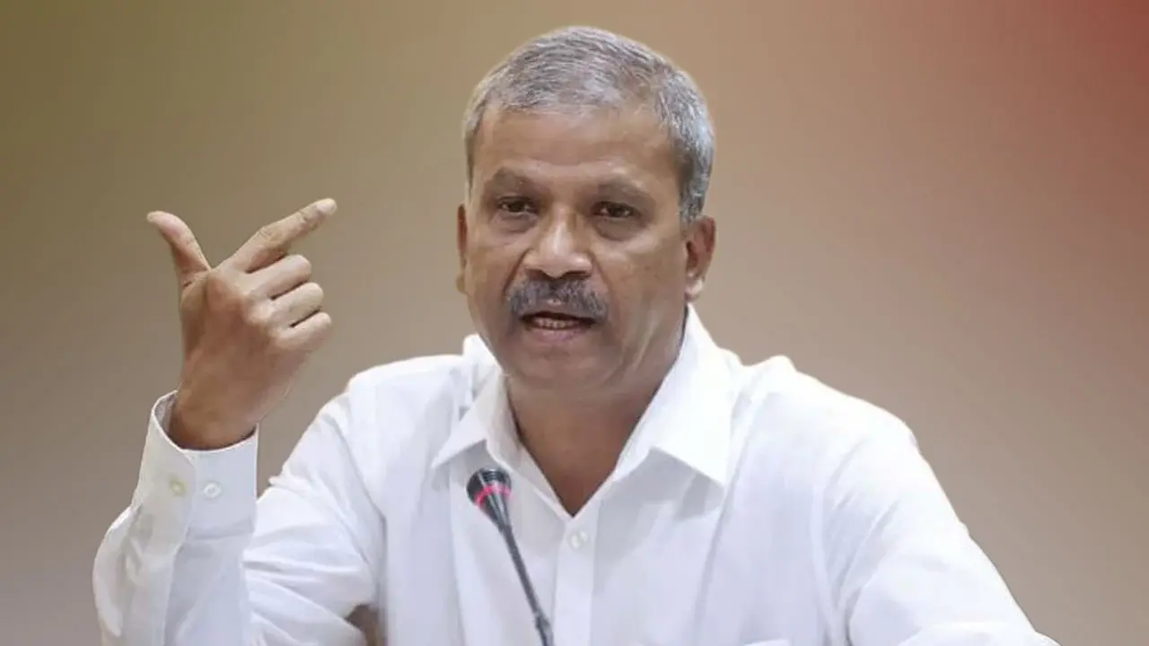 অপদার্থ বলা হচ্ছে, অথচ গভীর রাত পর্যন্ত কাজ করেছি: আসিফ