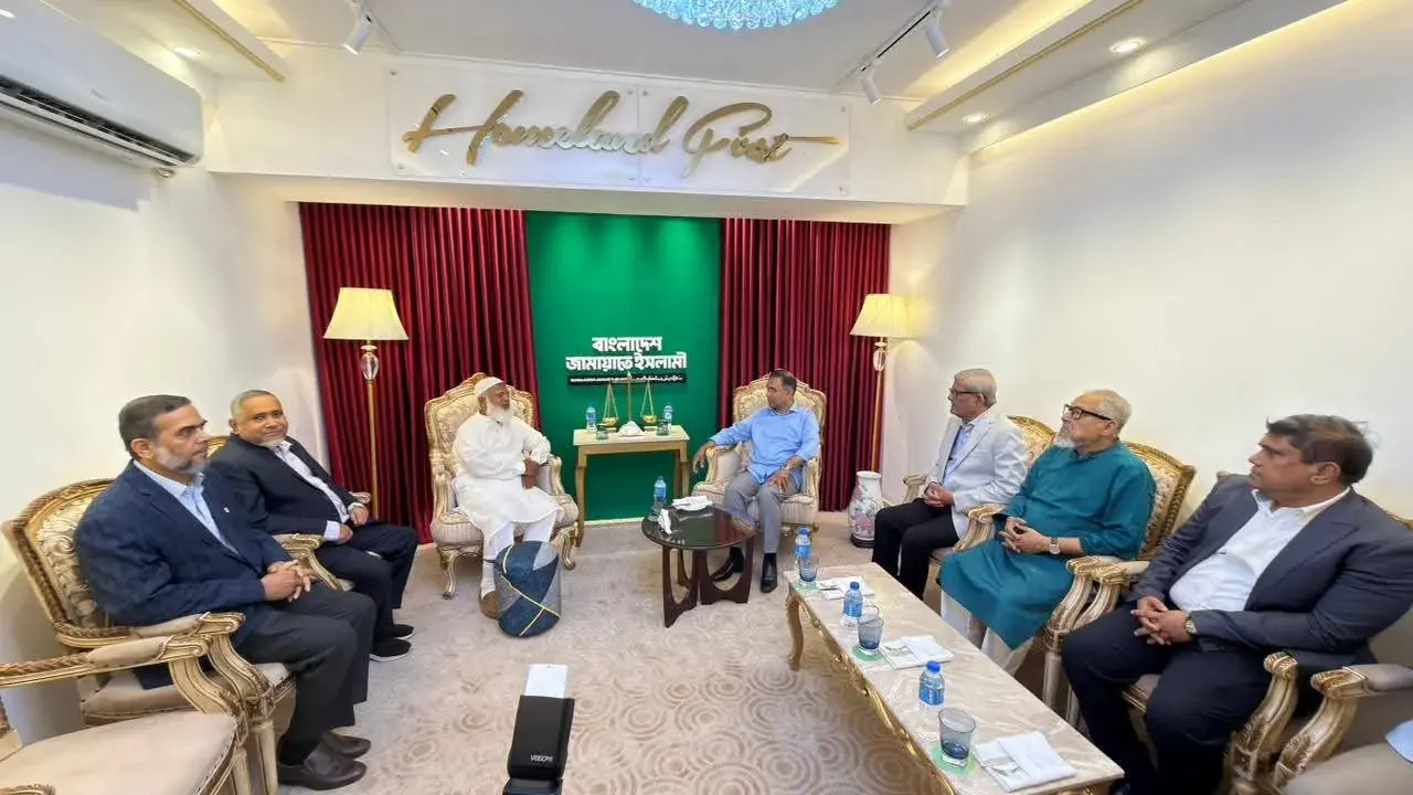 তারেক রহমানকে ‘ভবিষ্যৎ প্রধানমন্ত্রী’ হিসেবে জামায়াত আমিরের আগাম অভিনন্দন